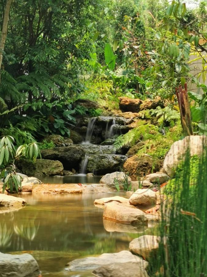 Hotel Proud Phu Fah Muang Čiang Mai Exteriér fotografie